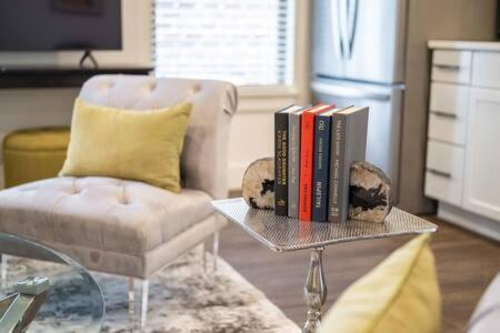The Warhol - Pet-Friendly Apartment Bentonville Dış mekan fotoğraf